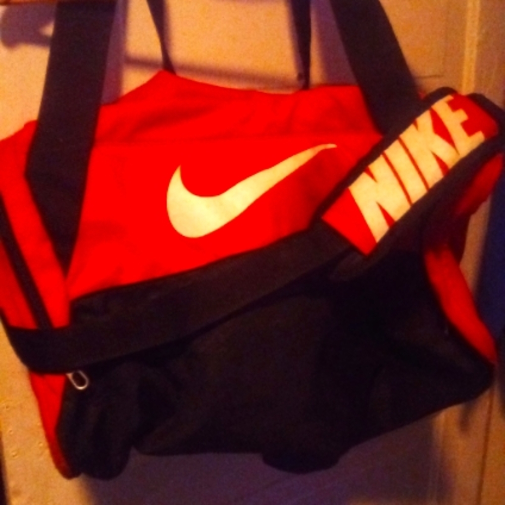 Nike Just Do It Orange Duffle Bag Gem